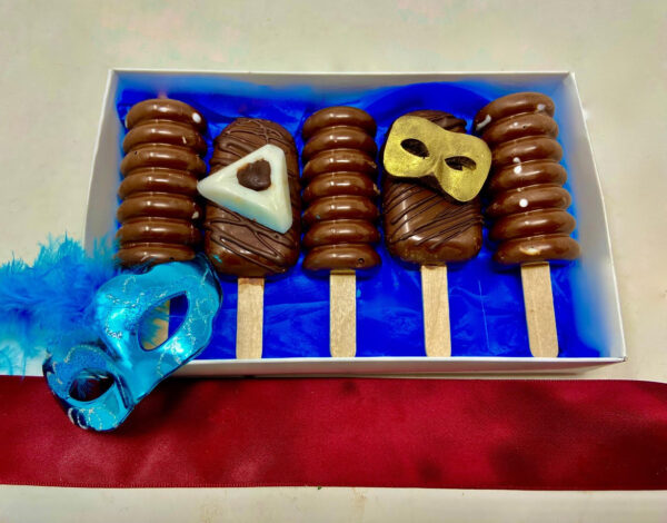 chocolate gift box contains 5 purim inspired truffle pops