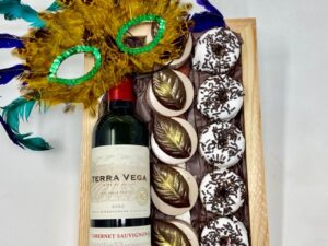 Petit Four & Wine Wooden Gift Box